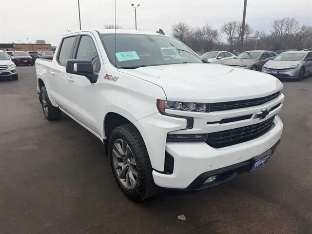2020 Chevrolet Silverado 1500 4WD Crew Cab Short Bed RST for sale in Sioux Falls, SD