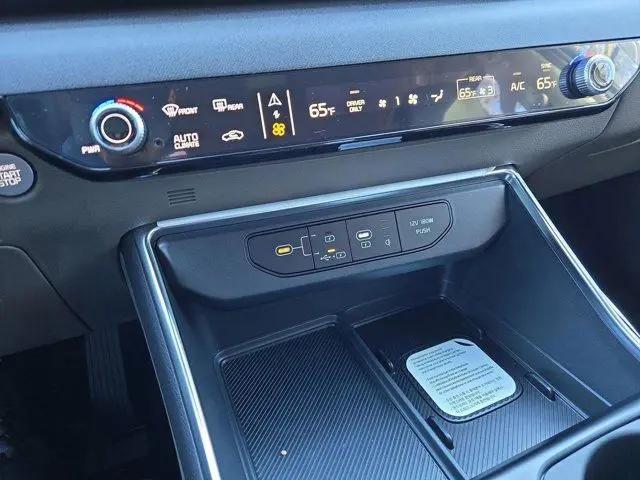 2026 Kia Carnival MPV EX