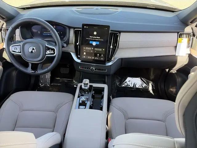 2026 Volvo XC90 Plus, B6 AWD Gas (mild hybrid), Gasoline, Bright, 7 Seats