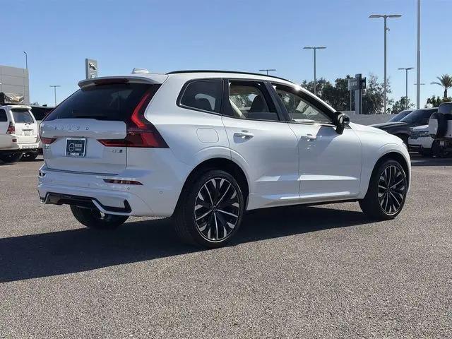 2026 Volvo XC60 B5 Ultra