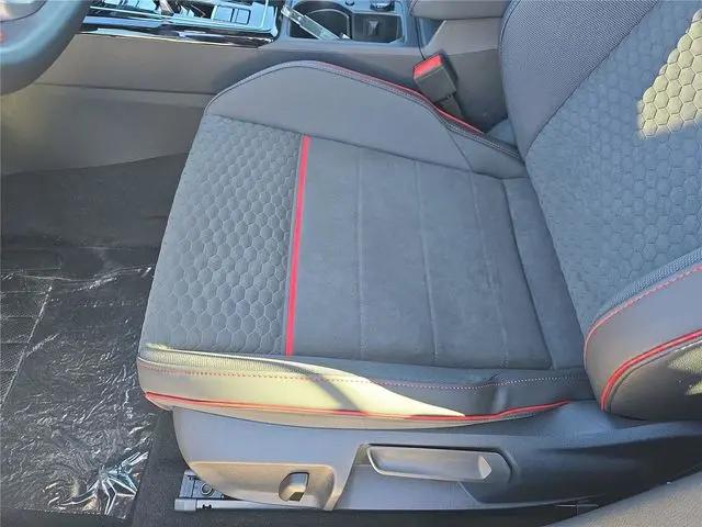 2026 Volkswagen Golf GTI SE