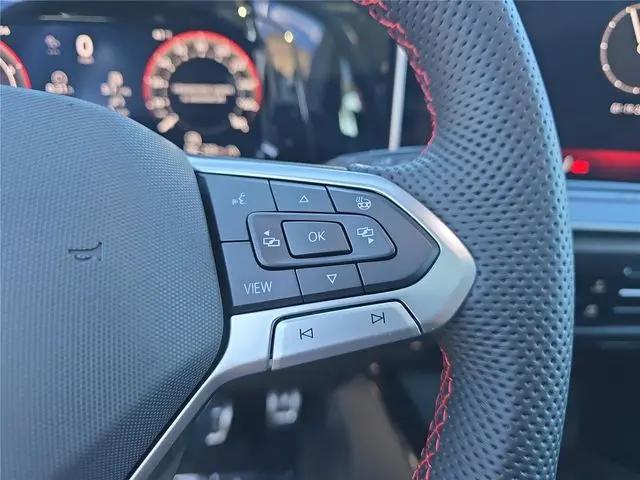 2026 Volkswagen Golf GTI SE