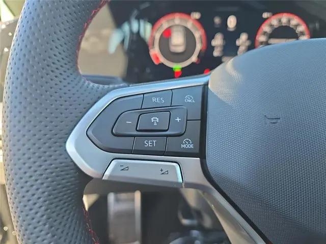 2026 Volkswagen Golf GTI SE