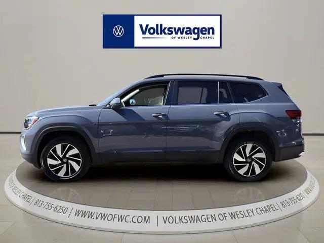 2026 Volkswagen Atlas SE with Technology