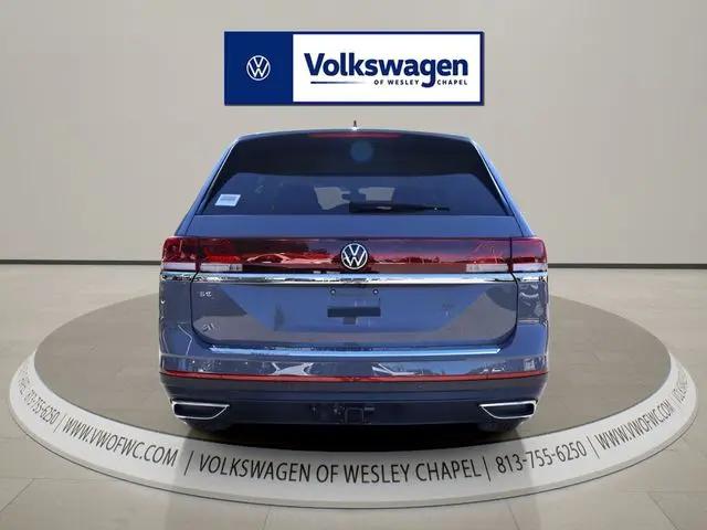 2026 Volkswagen Atlas SE with Technology
