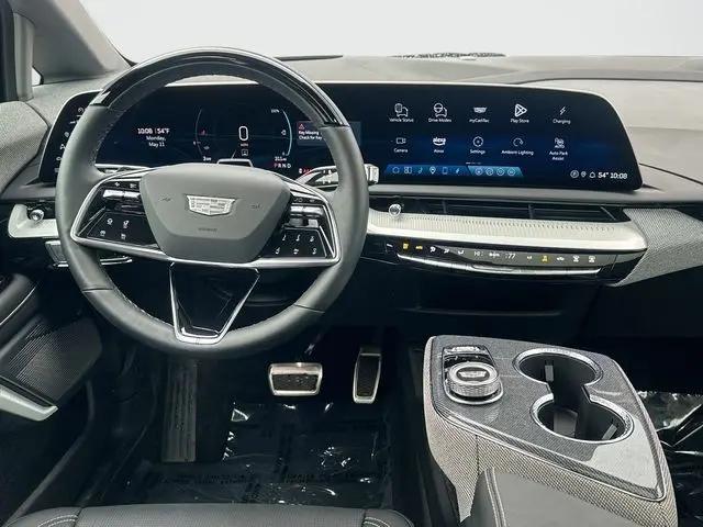2025 Cadillac iQ Sport 2 AWD