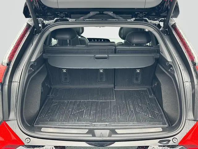 2025 Cadillac iQ Sport 2 AWD