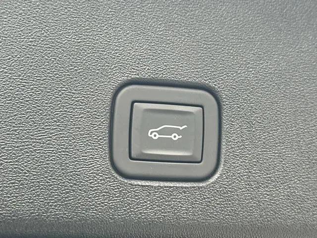 2025 Cadillac iQ Sport 2 AWD