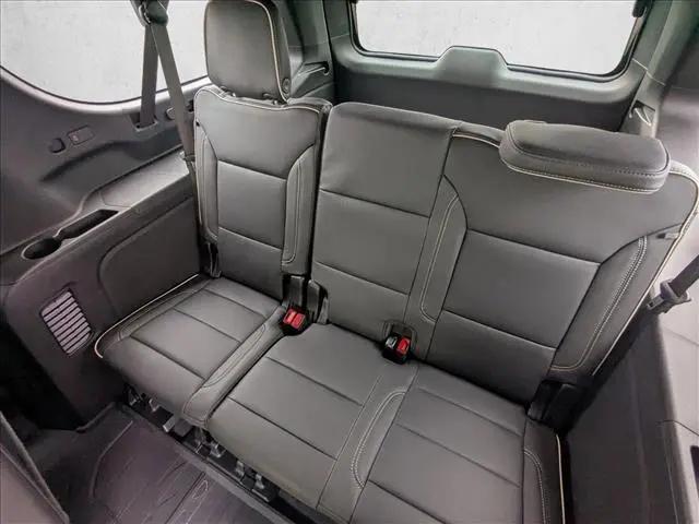 2026 Chevrolet Suburban Premier, 4WD
