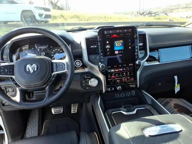 2026 Ram 1500 Tungsten Crew Cab 4x4 5'7" Box