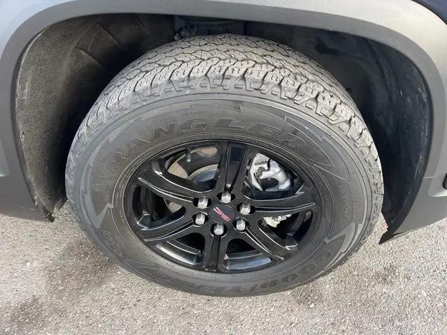 2021 GMC Acadia AWD AT4