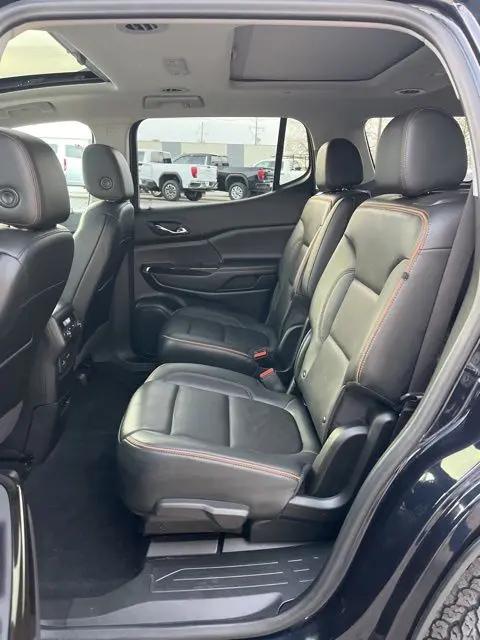 2021 GMC Acadia AWD AT4