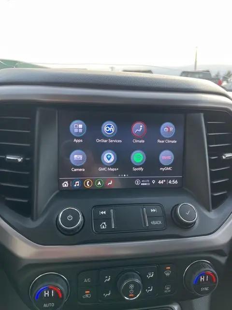 2021 GMC Acadia AWD AT4