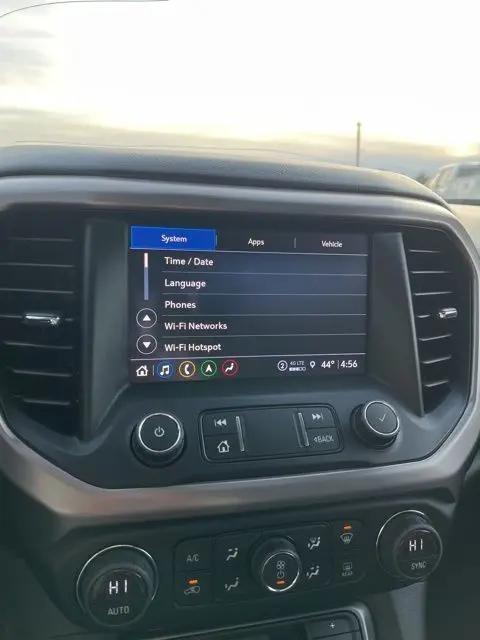 2021 GMC Acadia AWD AT4