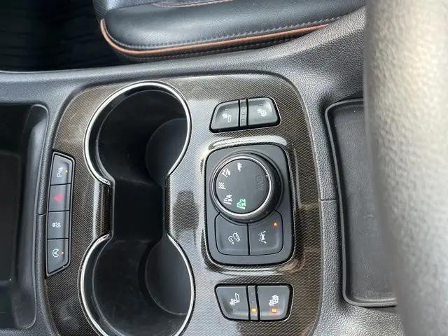 2021 GMC Acadia AWD AT4