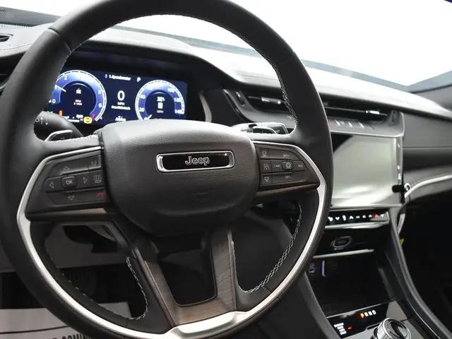 2026 Jeep Grand Cherokee Altitude 4x4
