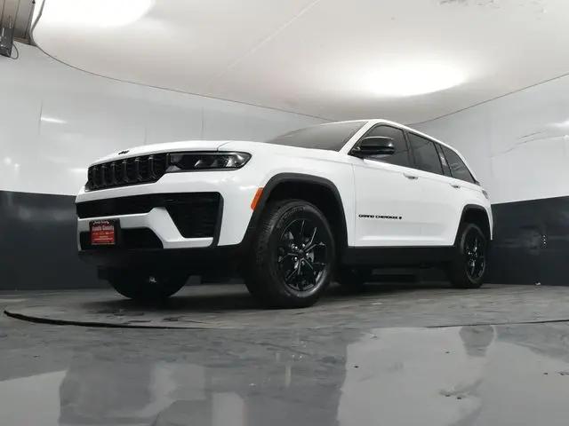 2026 Jeep Grand Cherokee Altitude 4x4