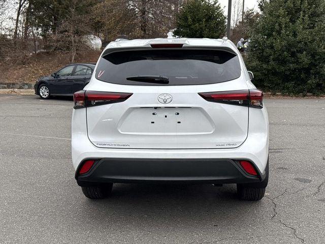 2026 Toyota Highlander XLE 2026 Toyota Highlander XLE