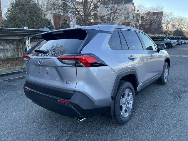 2025 Toyota RAV4 Hybrid XLE