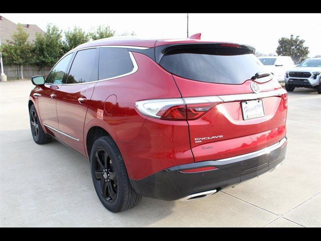 2023 Buick Enclave Essence AWD