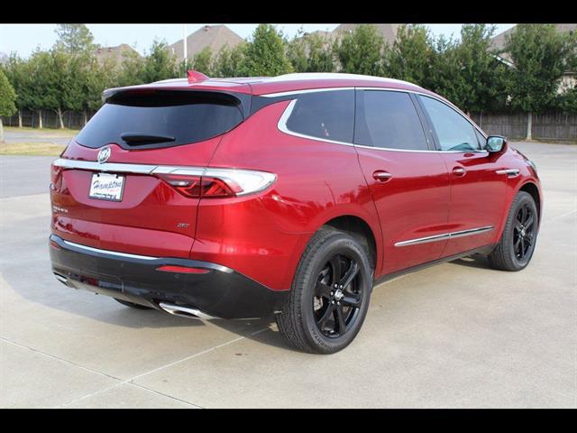 2023 Buick Enclave Essence AWD