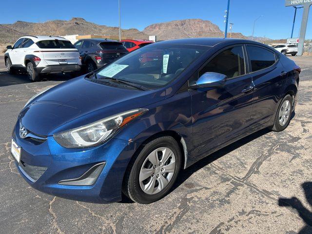 2016 Hyundai Elantra SE
