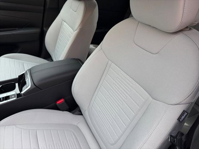 2026 Hyundai Santa Cruz SE