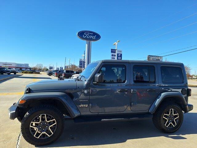 2024 Jeep Wrangler 4-Door Sahara 4x4
