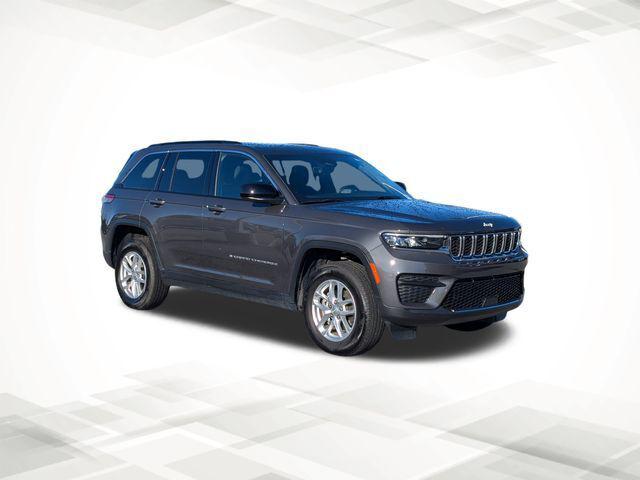 2025 Jeep Grand Cherokee Laredo X 4x4