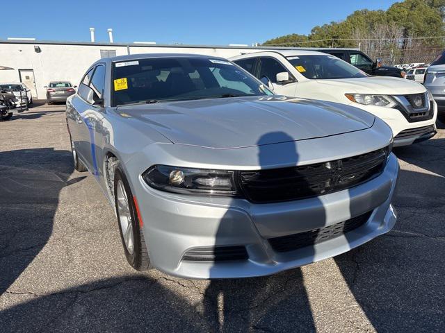2020 Dodge Charger SXT RWD