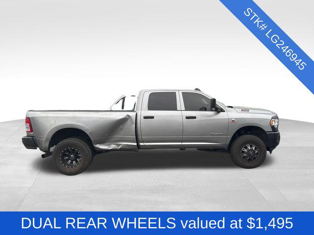 2020 RAM 3500 Tradesman Crew Cab 4x4 8 Box