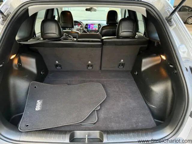 2019 Jeep Cherokee Latitude Plus FWD