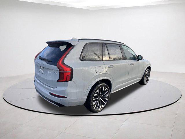 2026 Volvo XC90 Plug-In Hybrid Ultra Dark Theme, T8 AWD, Electric/Gasoline, 6 Seats