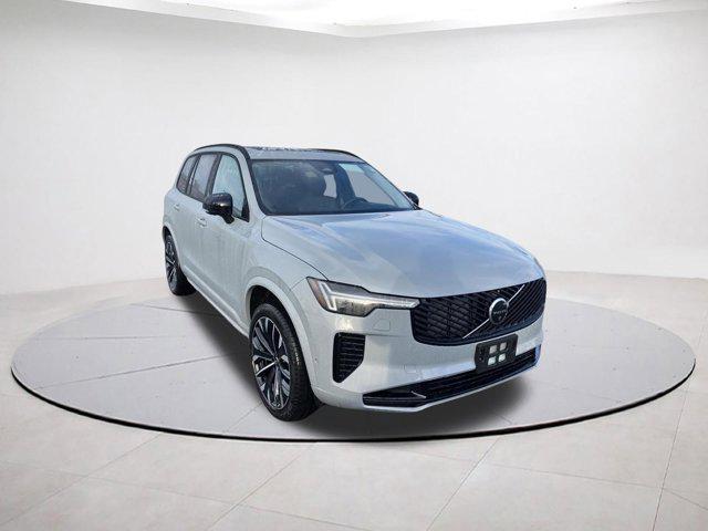 2026 Volvo XC90 Plug-In Hybrid Ultra Dark Theme, T8 AWD, Electric/Gasoline, 6 Seats