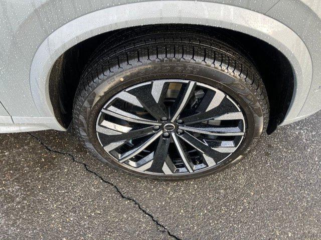 2026 Volvo XC90 Plug-In Hybrid Ultra Dark Theme, T8 AWD, Electric/Gasoline, 6 Seats