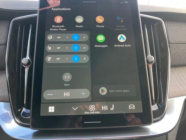 2026 Volvo XC90 Plug-In Hybrid Ultra Dark Theme, T8 AWD, Electric/Gasoline, 6 Seats