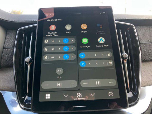 2026 Volvo XC90 Plug-In Hybrid Ultra Dark Theme, T8 AWD, Electric/Gasoline, 6 Seats