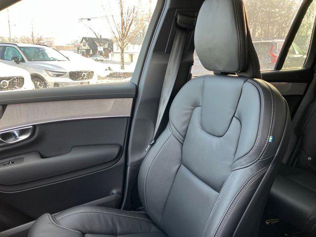 2026 Volvo XC90 Plug-In Hybrid Ultra Dark Theme, T8 AWD, Electric/Gasoline, 6 Seats