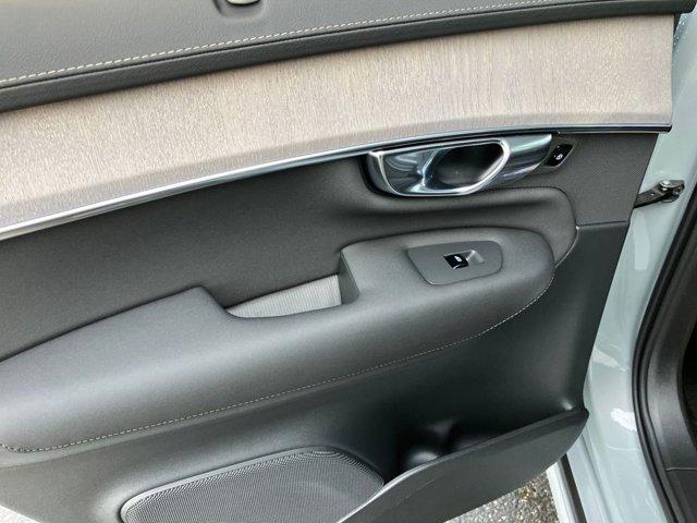 2026 Volvo XC90 Plug-In Hybrid Ultra Dark Theme, T8 AWD, Electric/Gasoline, 6 Seats