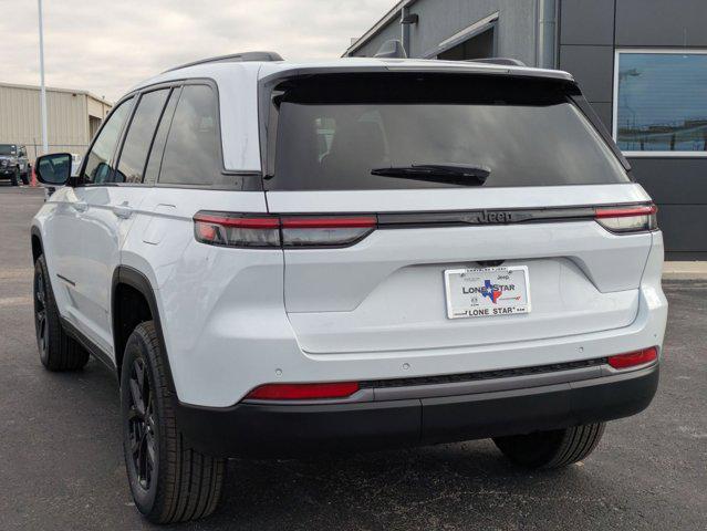 2026 Jeep Grand Cherokee Altitude 4x2