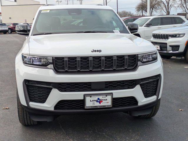 2026 Jeep Grand Cherokee Altitude 4x2