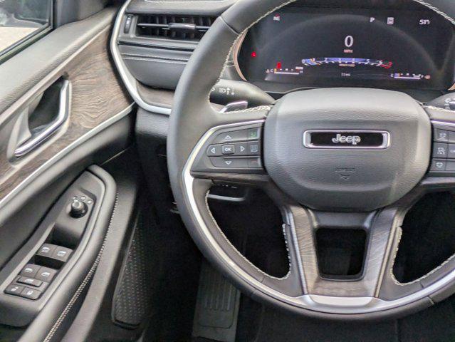 2026 Jeep Grand Cherokee Altitude 4x2