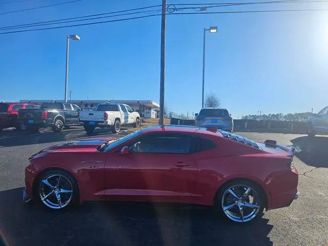 2022 Chevrolet Camaro RWD Coupe LT1