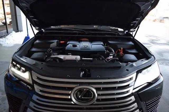 2026 Lexus LX Luxury