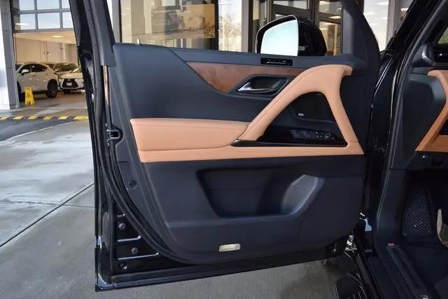 2026 Lexus LX Luxury