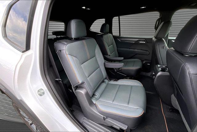 2026 GMC Acadia AT4 AWD