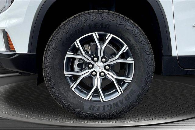 2026 GMC Acadia AT4 AWD
