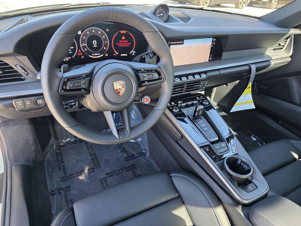 2026 Porsche 911 S - Photo 4