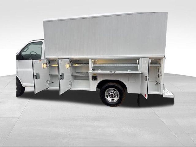 2026 GMC Savana Cutaway Work Van
