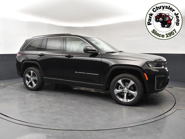 2026 Jeep Grand Cherokee Limited 4x4 for sale in Burnsville, MN